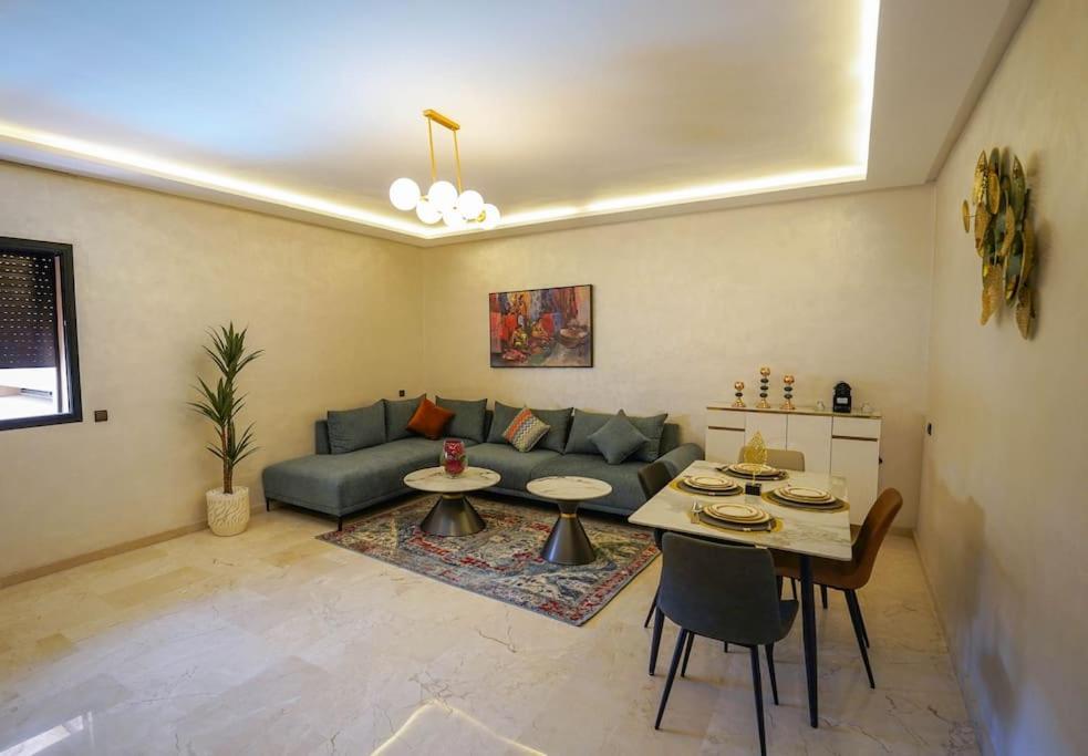 Spacieux Et Luxueux Appartement Marrakesh Exteriör bild